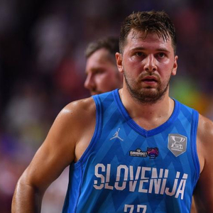 为火腿拿下 为火腿拿下